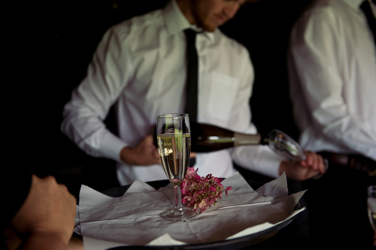Michelham-Priory-Barn-Wedding (40 of 108)